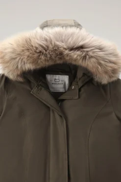 Parka><noscript><img width=