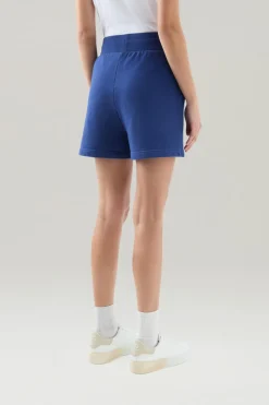 Pantaloni e pantaloncini><noscript><img width=