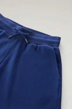 Pantaloni e pantaloncini><noscript><img width=