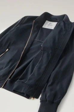 Bomber><noscript><img width=