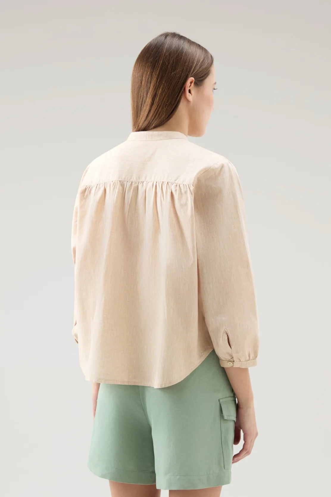Camicie e giacche a camicia>Woolrich Camicia Alla Coreana In Misto Lino E Cotone Light Oak