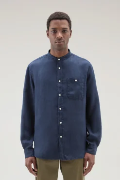 Camicie>Woolrich Camicia In Puro Lino Tinta In Capo Con Colletto Alla Coreana Melton Blue