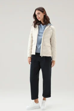 Piumini leggeri>Woolrich Giacca Corta Imbottita Con Trapuntatura Chevron Milky Cream