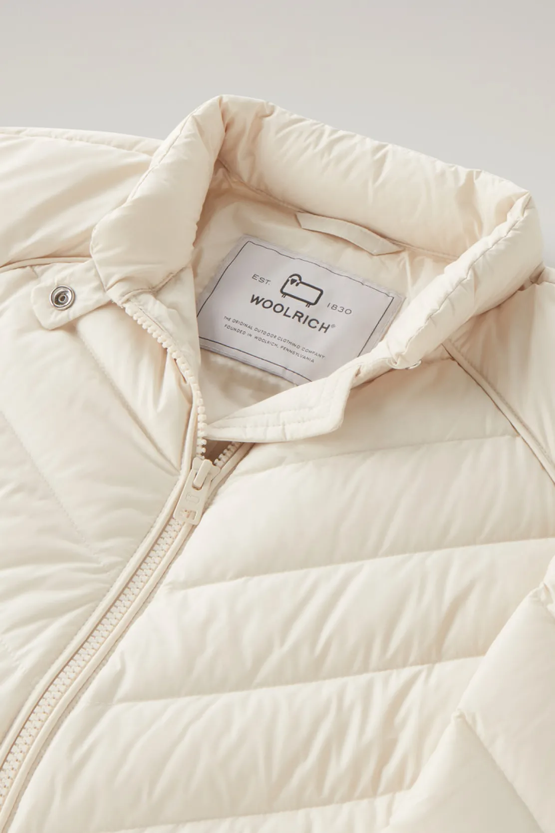 Piumini leggeri>Woolrich Giacca Corta Imbottita Con Trapuntatura Chevron Milky Cream
