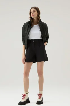 Pantaloni e pantaloncini>Woolrich Pantaloncini In Popeline Di Puro Cotone Black