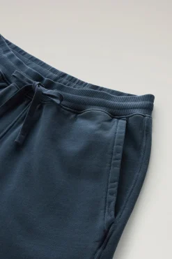 Pantaloni e pantaloncini><noscript><img width=