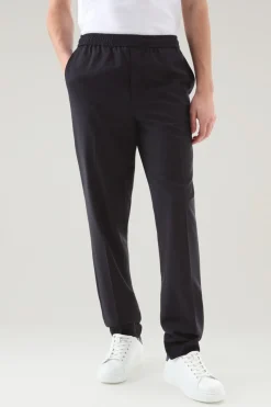 Pantaloni e pantaloncini>Woolrich Pantaloni Chino In Fresco Lana Vergine Italiana Melton Blue