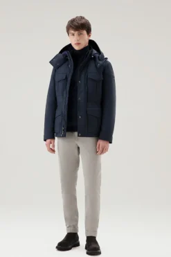 Pantaloni e pantaloncini>Woolrich Pantaloni Chino Tinti In Capo In Twill Di Cotone Elasticizzato Taupe