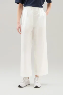 Pantaloni e pantaloncini>Woolrich Pantaloni In Popeline Di Puro Cotone Plaster White