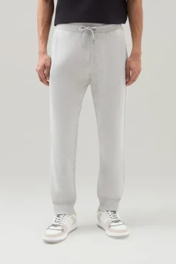Pantaloni e pantaloncini>Woolrich Pantaloni Sportivi In Misto Cotone Felpato Light Grey Melange