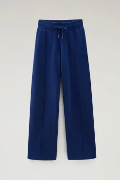 Pantaloni e pantaloncini><noscript><img width=