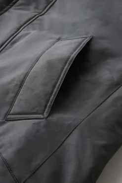 Parka><noscript><img width=