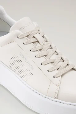 Sneakers><noscript><img width=