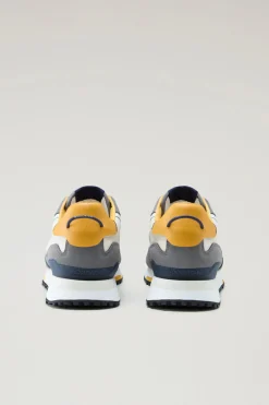 Sneakers><noscript><img width=