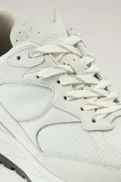 Sneakers><noscript><img width=