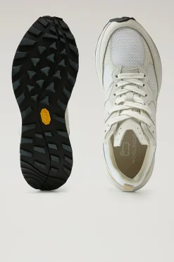 Sneakers><noscript><img width=
