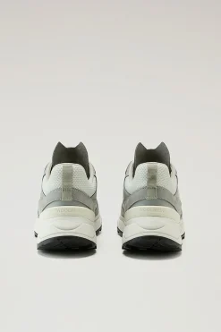 Sneakers><noscript><img width=
