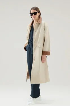 Cappotti>Woolrich Trench Waxed In Misto Cotone E Nylon Con Colletto A Punta Light Oak
