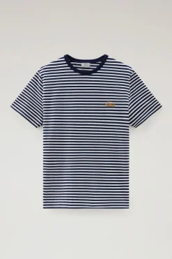 T-shirt><noscript><img width=
