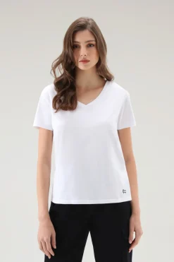 T-shirt e polo>Woolrich T-shirt Con Scollo A V In Puro Cotone Bright White