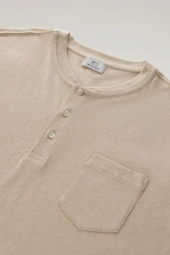 T-shirt><noscript><img width=