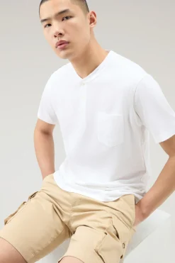 T-shirt><noscript><img width=