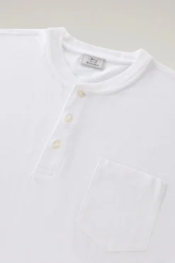 T-shirt><noscript><img width=