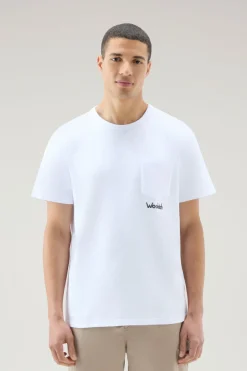 T-shirt>Woolrich T-shirt In Puro Cotone Con Stampa Trail Bright White