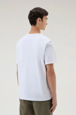 T-shirt><noscript><img width=