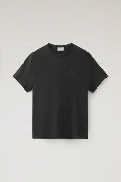 T-shirt><noscript><img width=