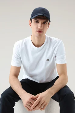 T-shirt><noscript><img width=