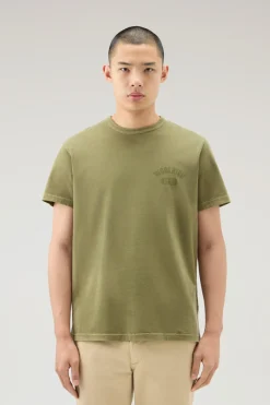 T-shirt>Woolrich T-shirt Tinta In Capo In Puro Cotone Lake Olive