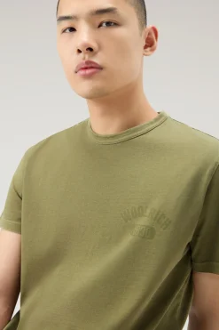 T-shirt><noscript><img width=