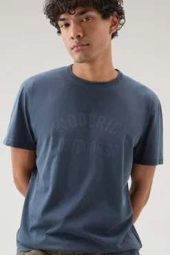 T-shirt><noscript><img width=